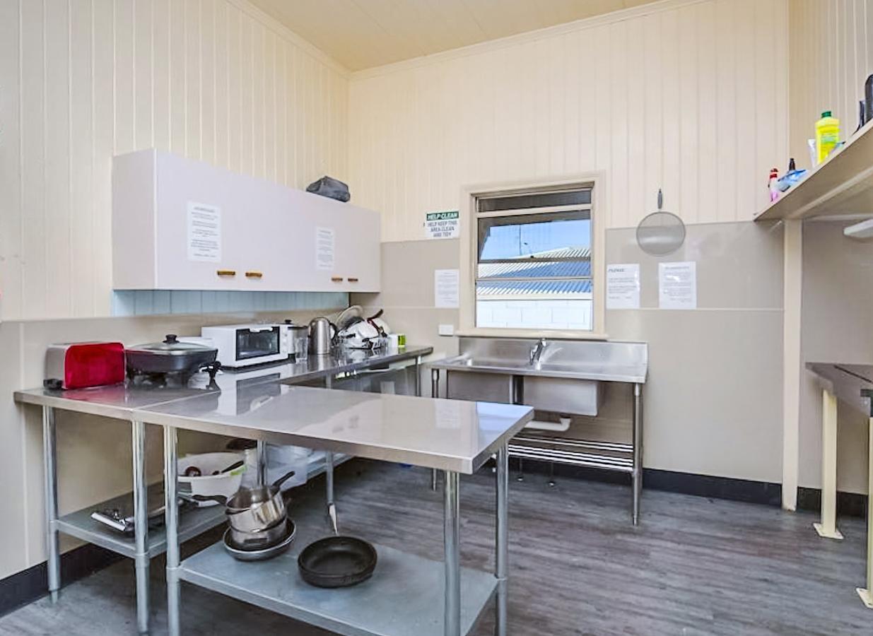 Bunk Inn Hostel バンダバーグ エクステリア 写真