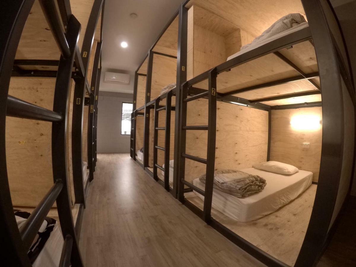 Bunk Inn Hostel バンダバーグ エクステリア 写真