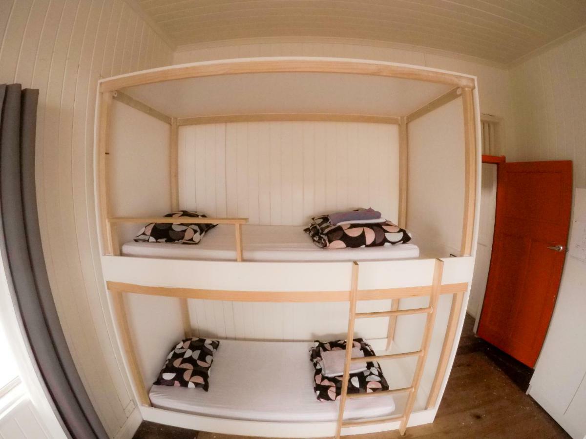 Bunk Inn Hostel バンダバーグ エクステリア 写真