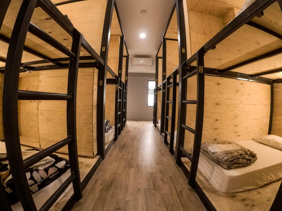 Bunk Inn Hostel バンダバーグ エクステリア 写真